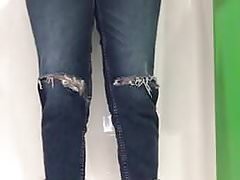 Advanced jeans peeing 22