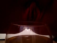 girl fills carouse glass